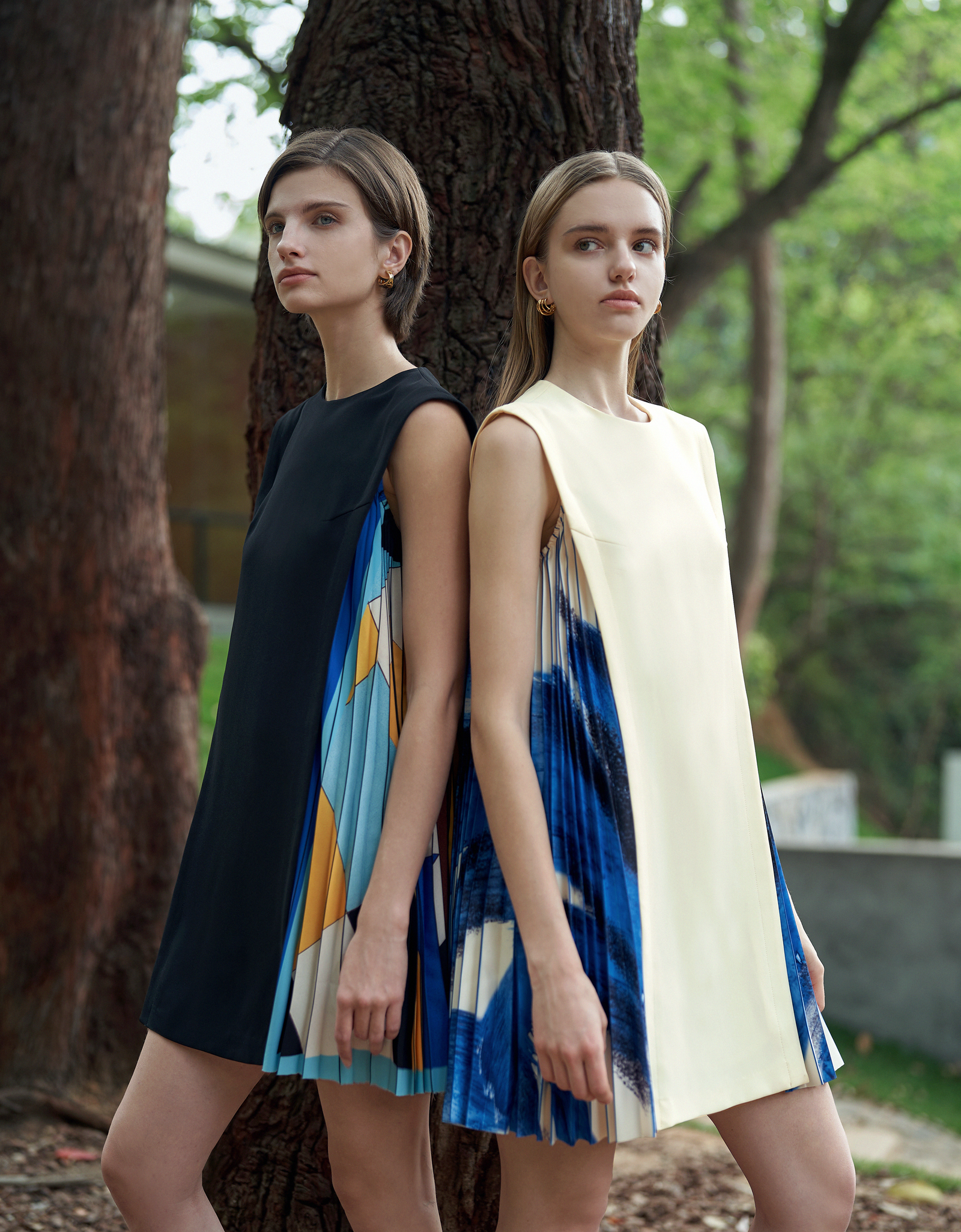 Side Printed Pleated Shift Dress – SaturdayClub Singapore