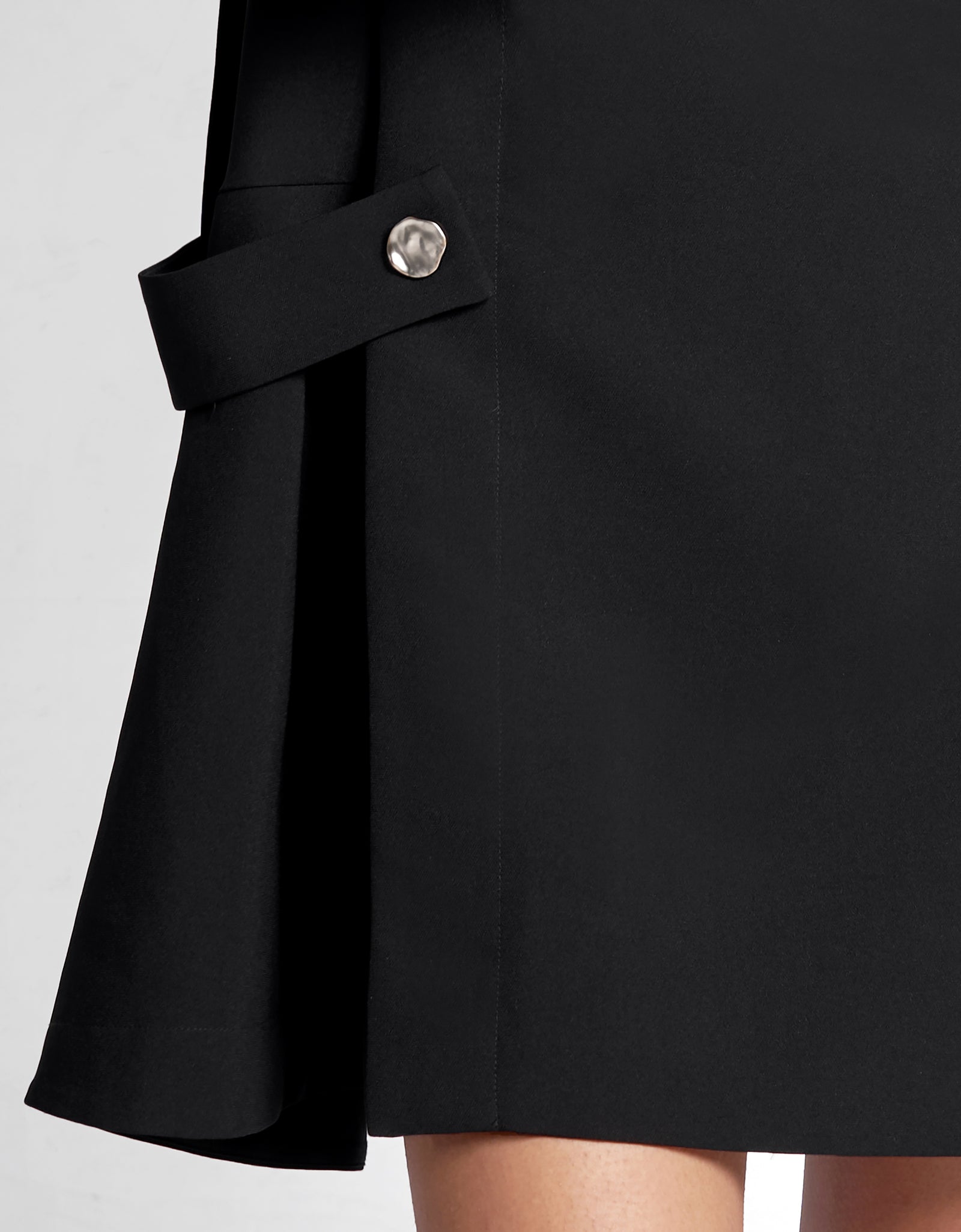 Side Printed Pleated Shift Dress – SaturdayClub International Saturday Club Pocket Detail Short Sleeve Shift Dress main image 1