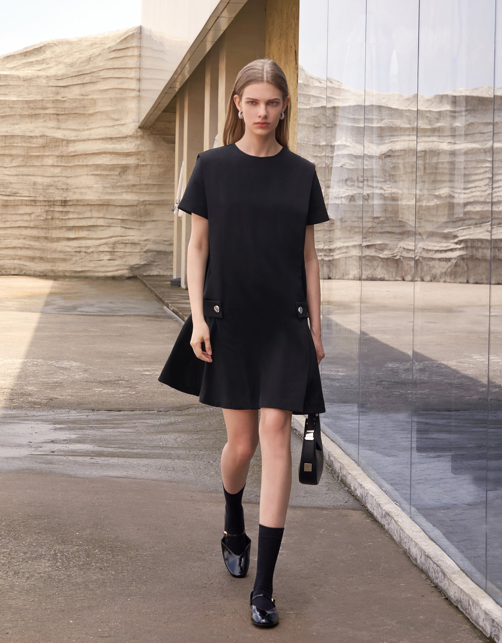 Short Sleeve Buttoned Side Dress – SaturdayClub Singapore