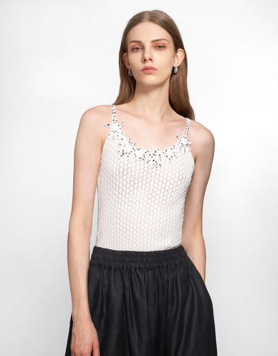 white / small (s)