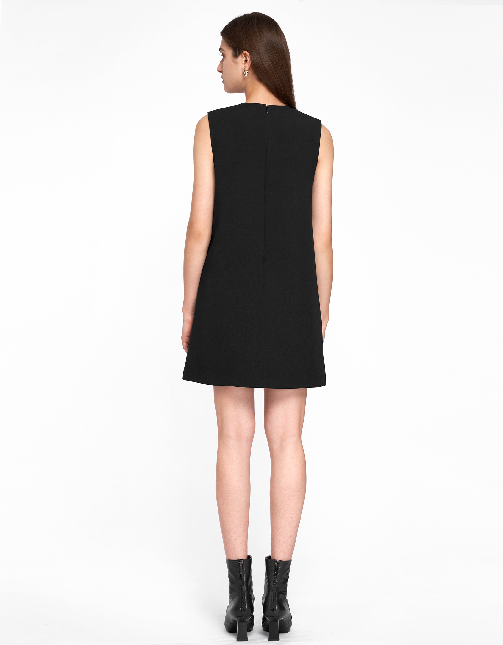 Contrast Pleated Panel Sleeveless Dress – SaturdayClub Singapore