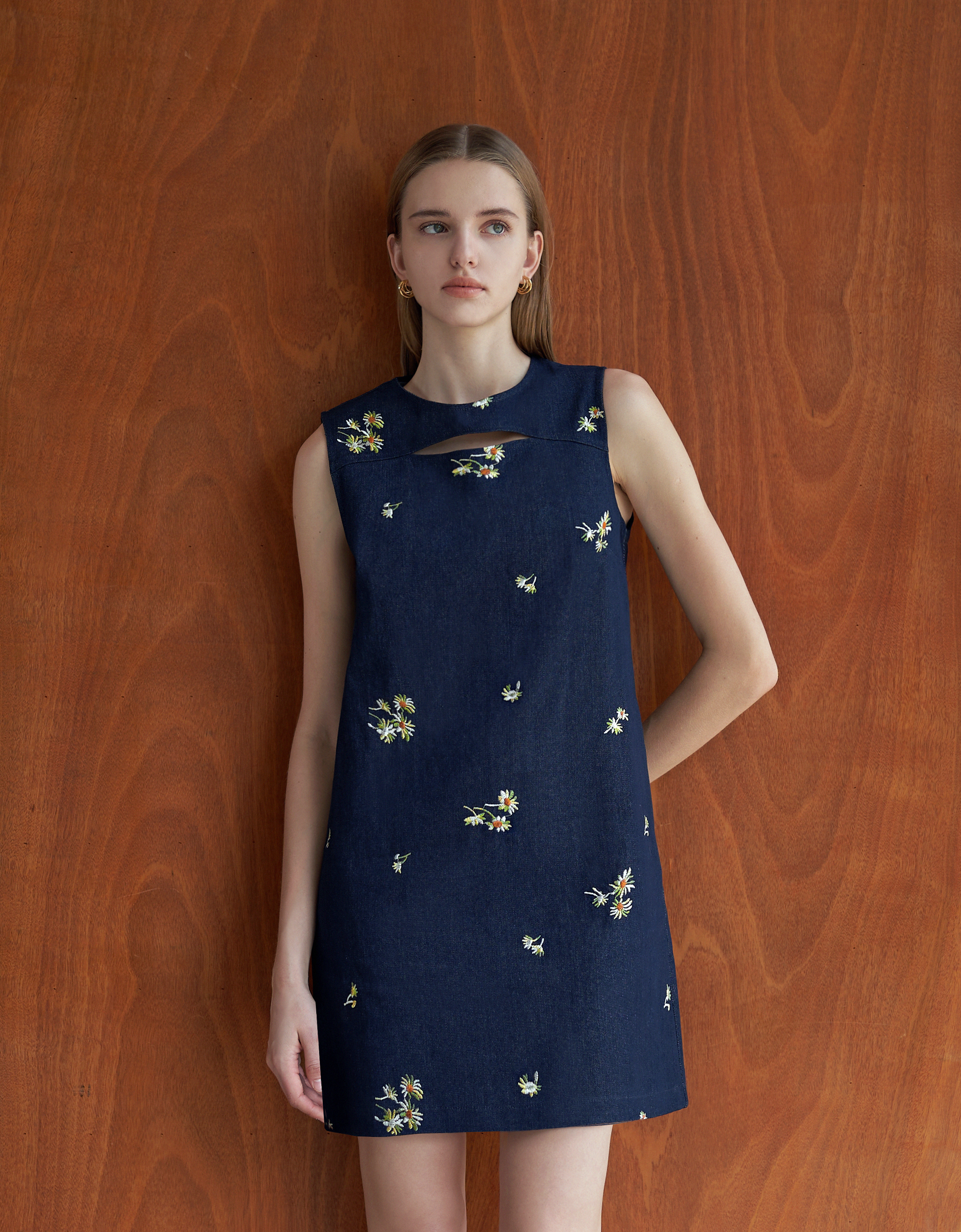 dark blue