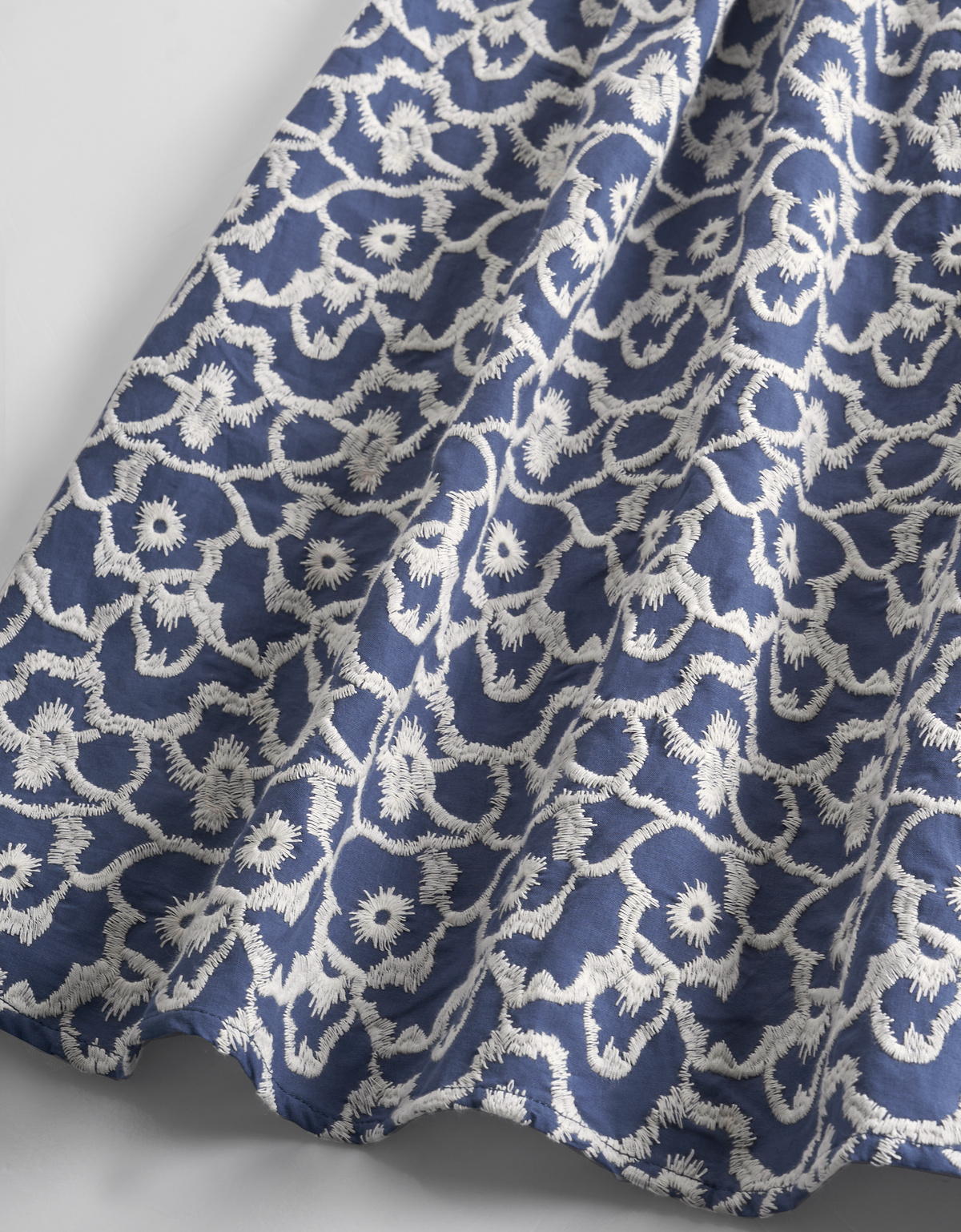 dark blue