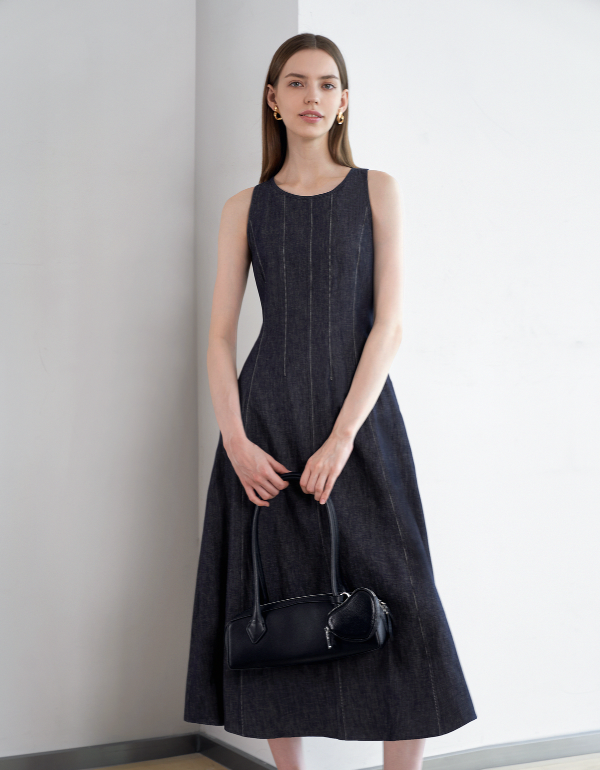 dark blue