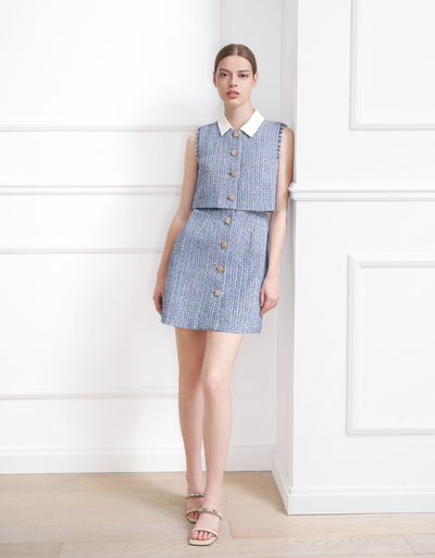 light blue / medium (m)