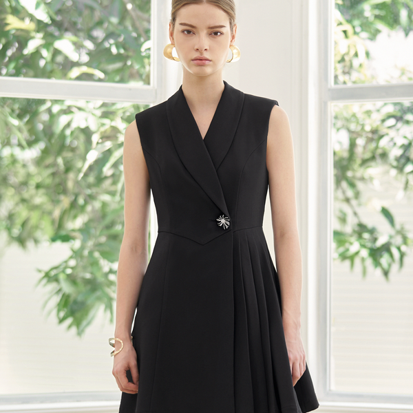 Pleats – SaturdayClub Singapore