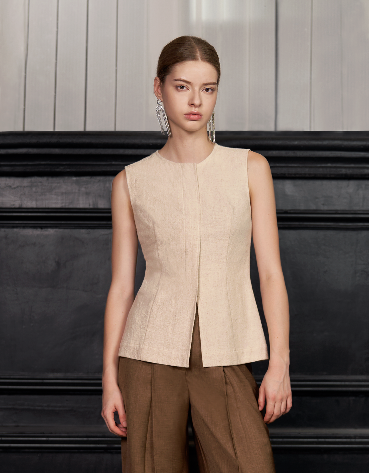 beige