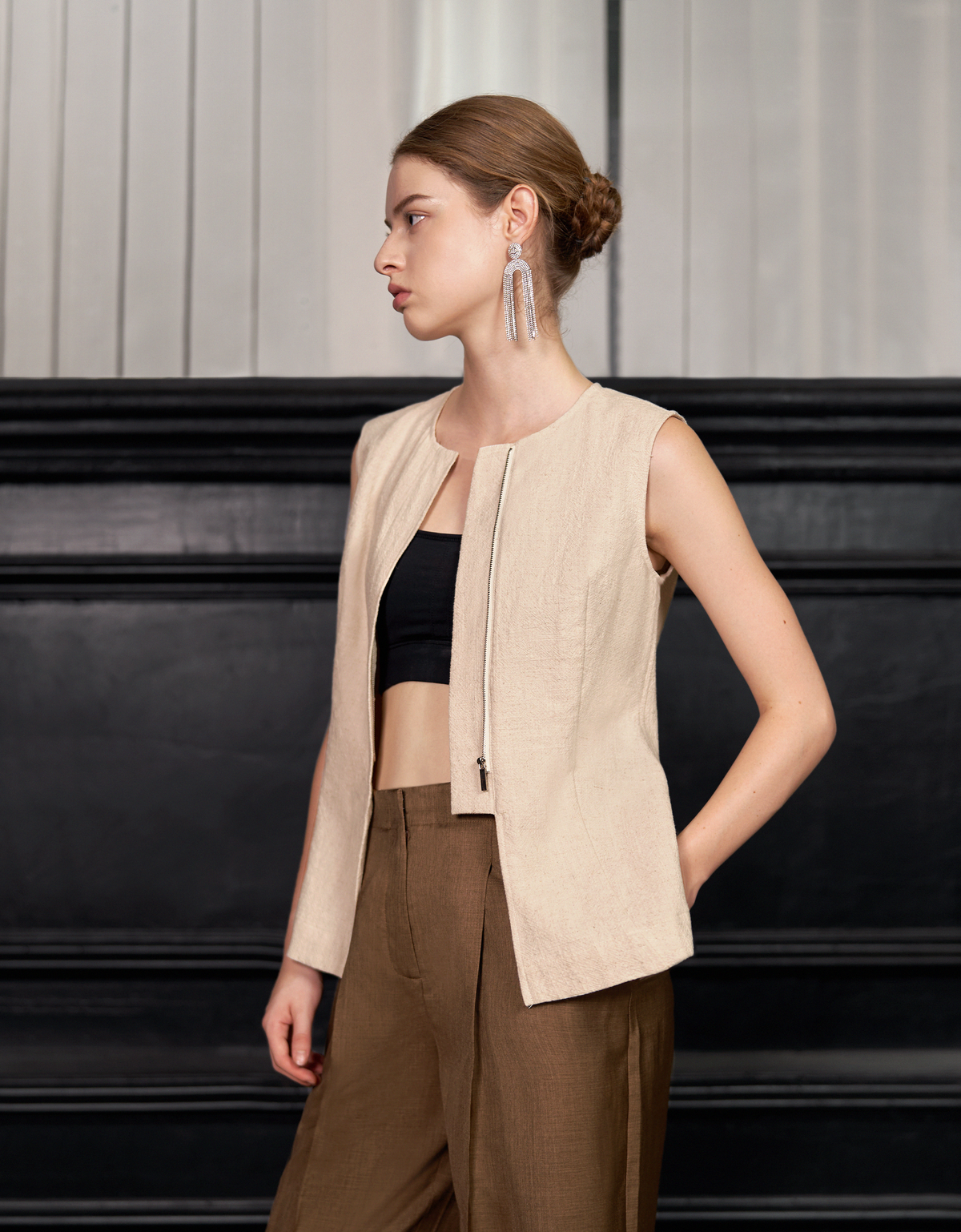 beige