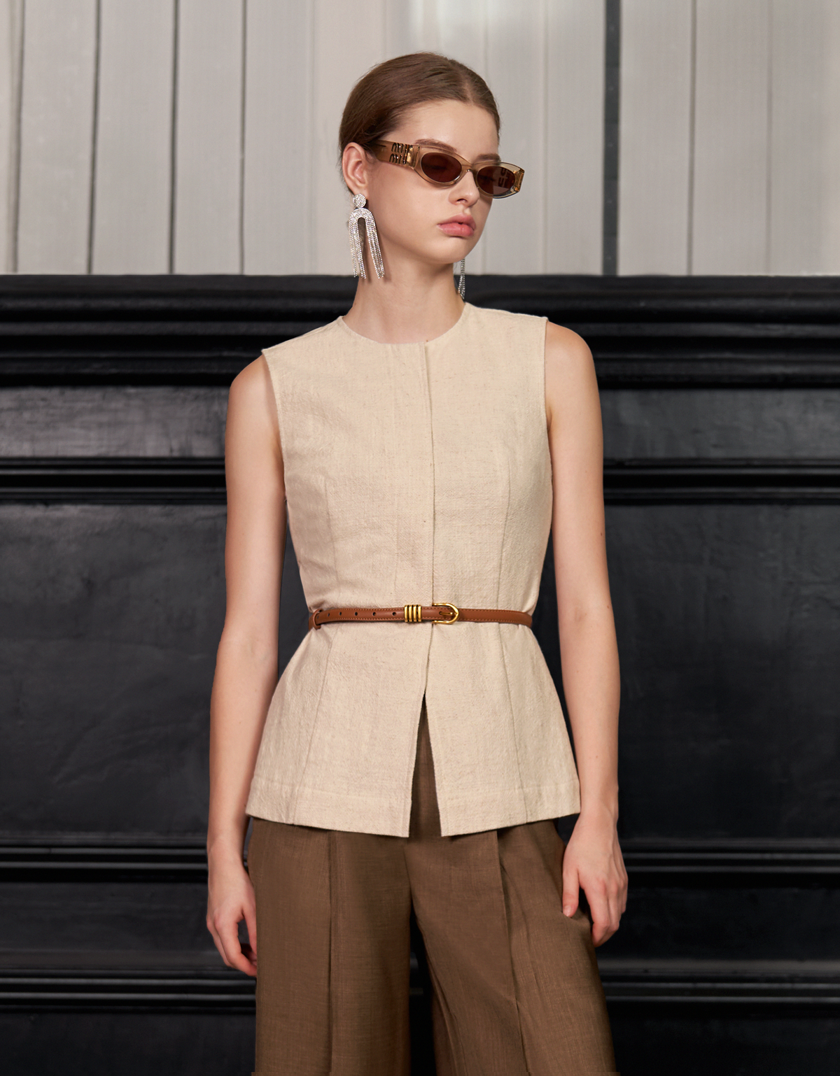 beige