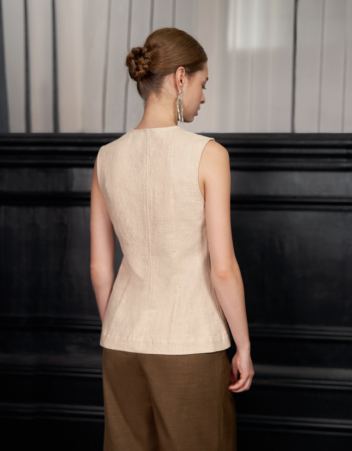 beige