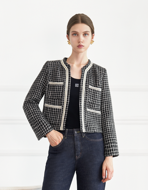 black & white(a27561)