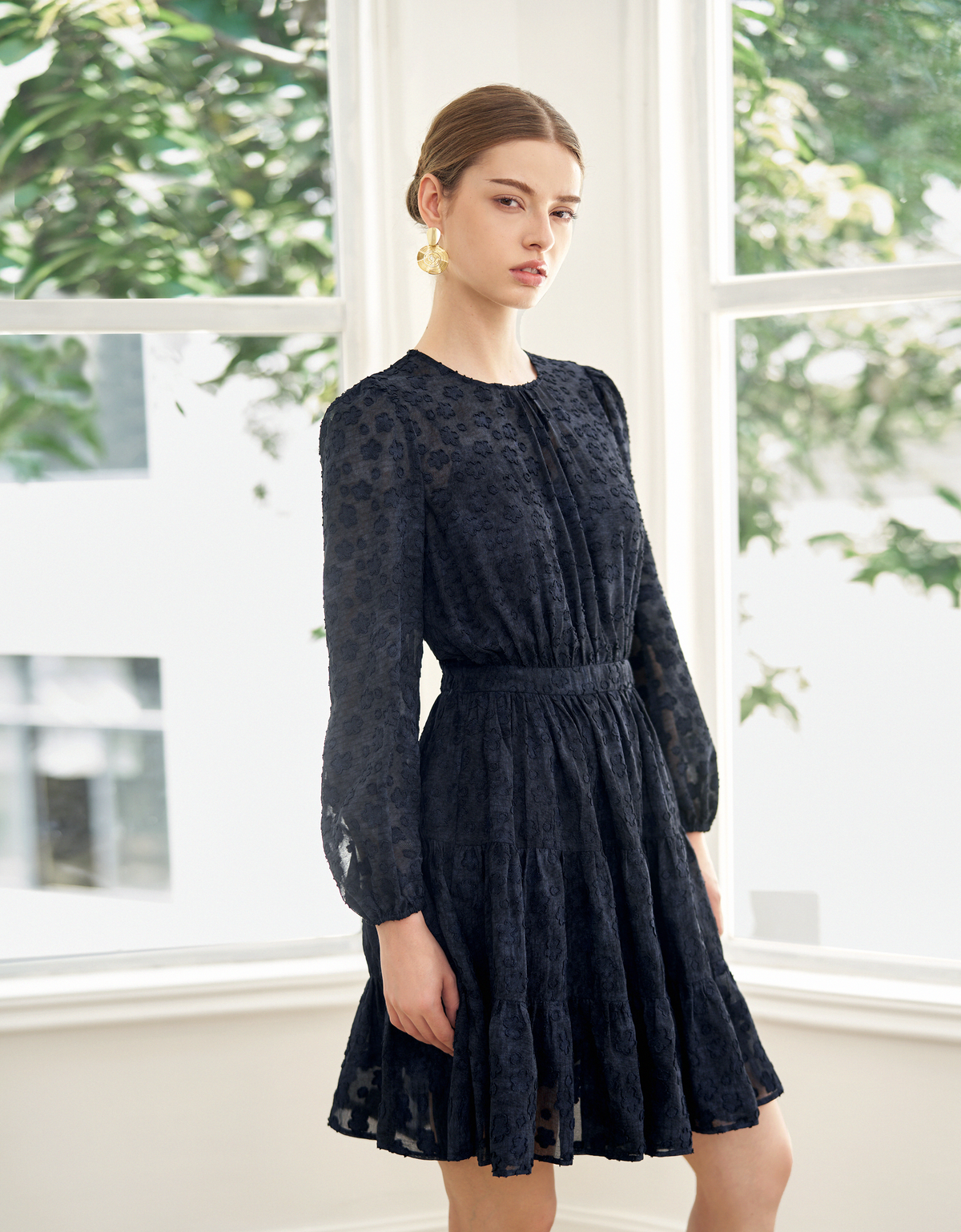 dark blue