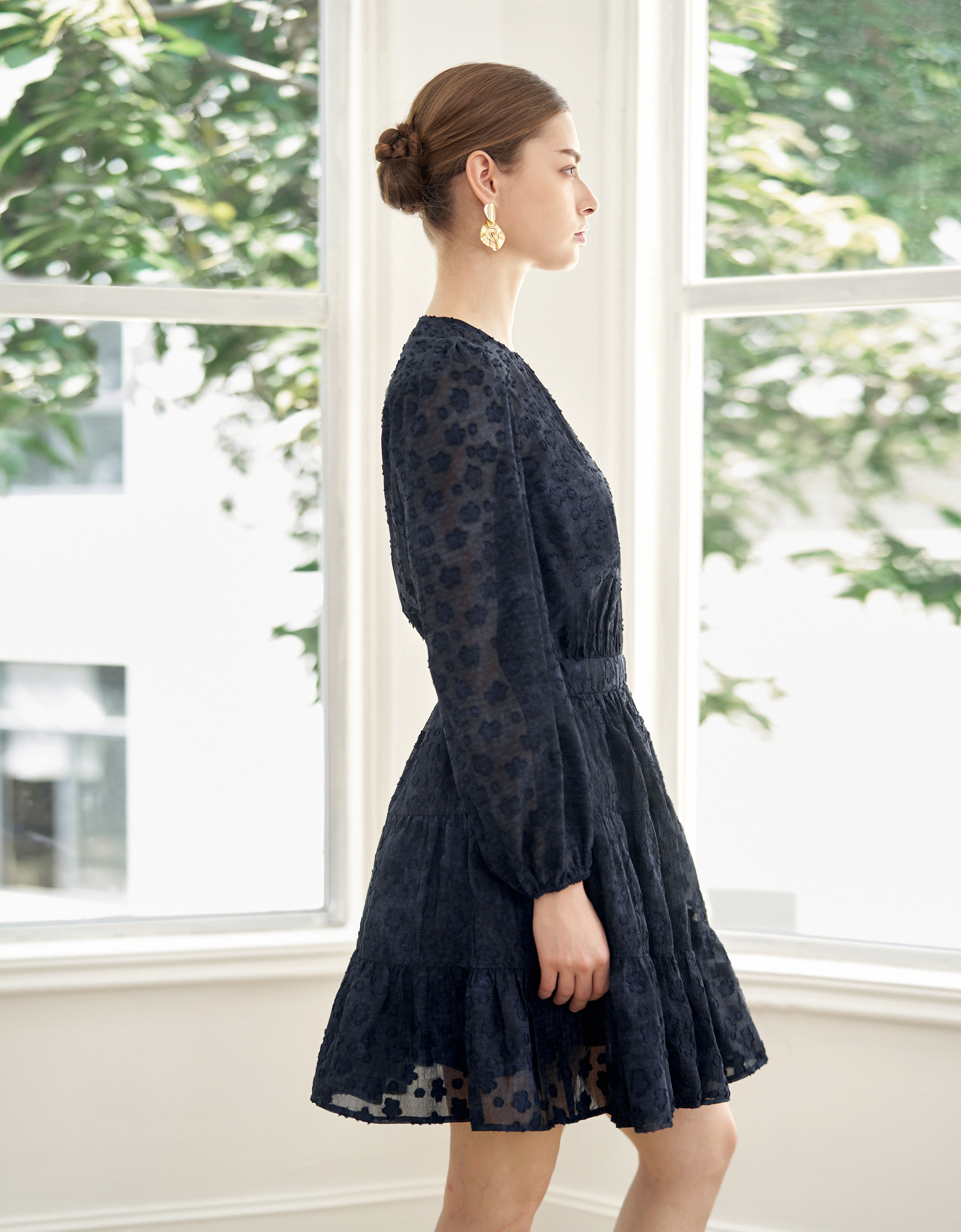 dark blue