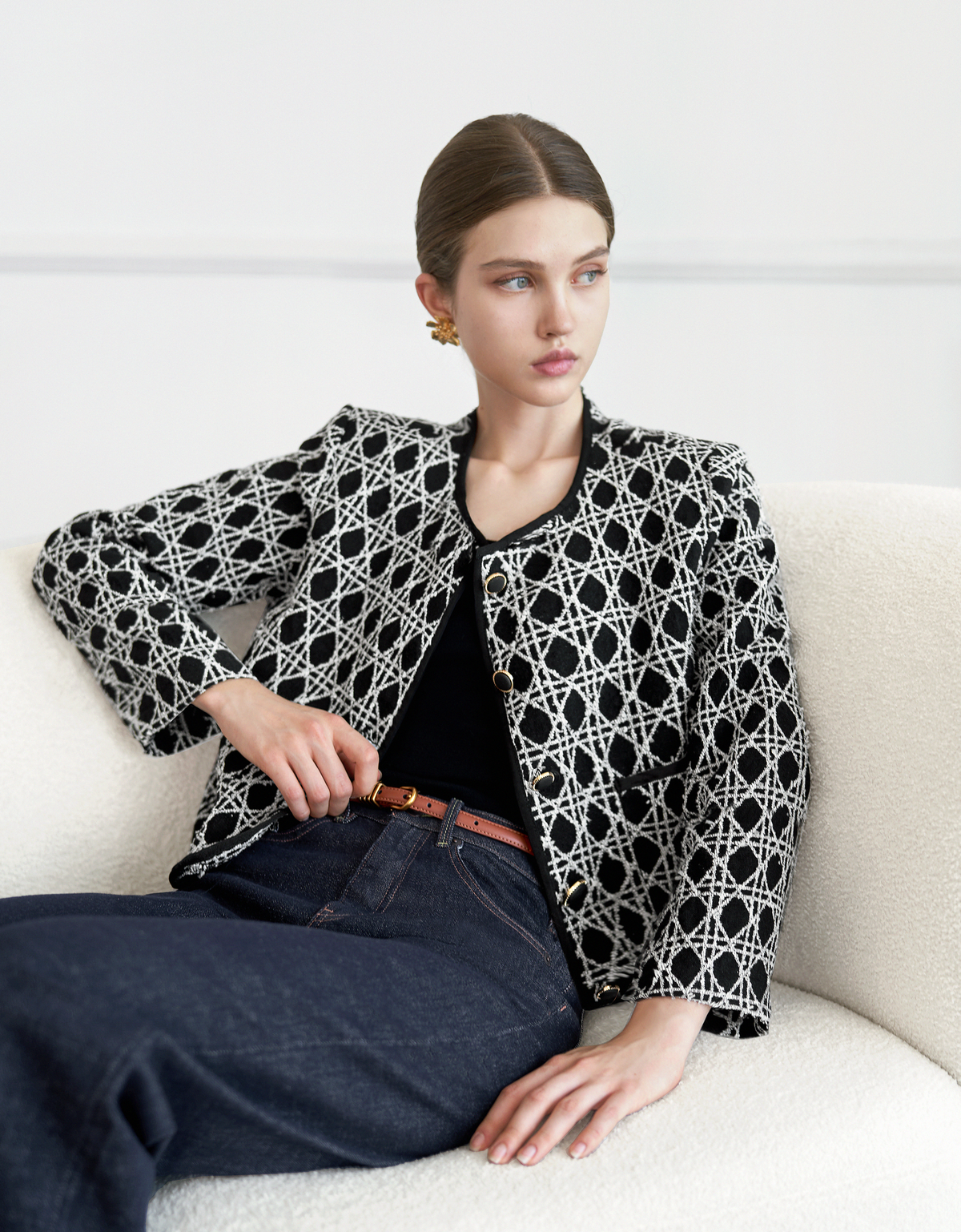 black & white(a27754)