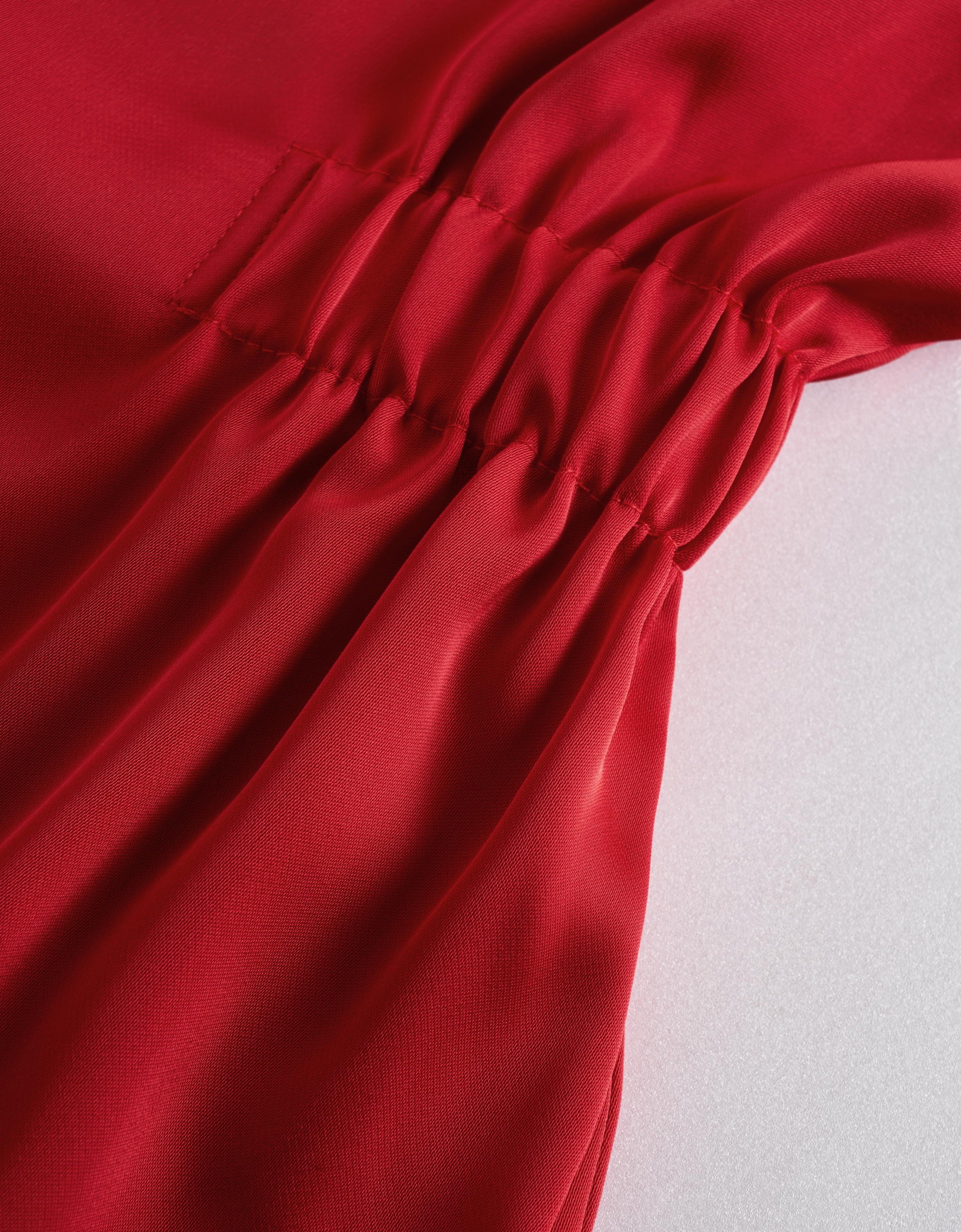 Elastic Waist Round Neck Midi Dress