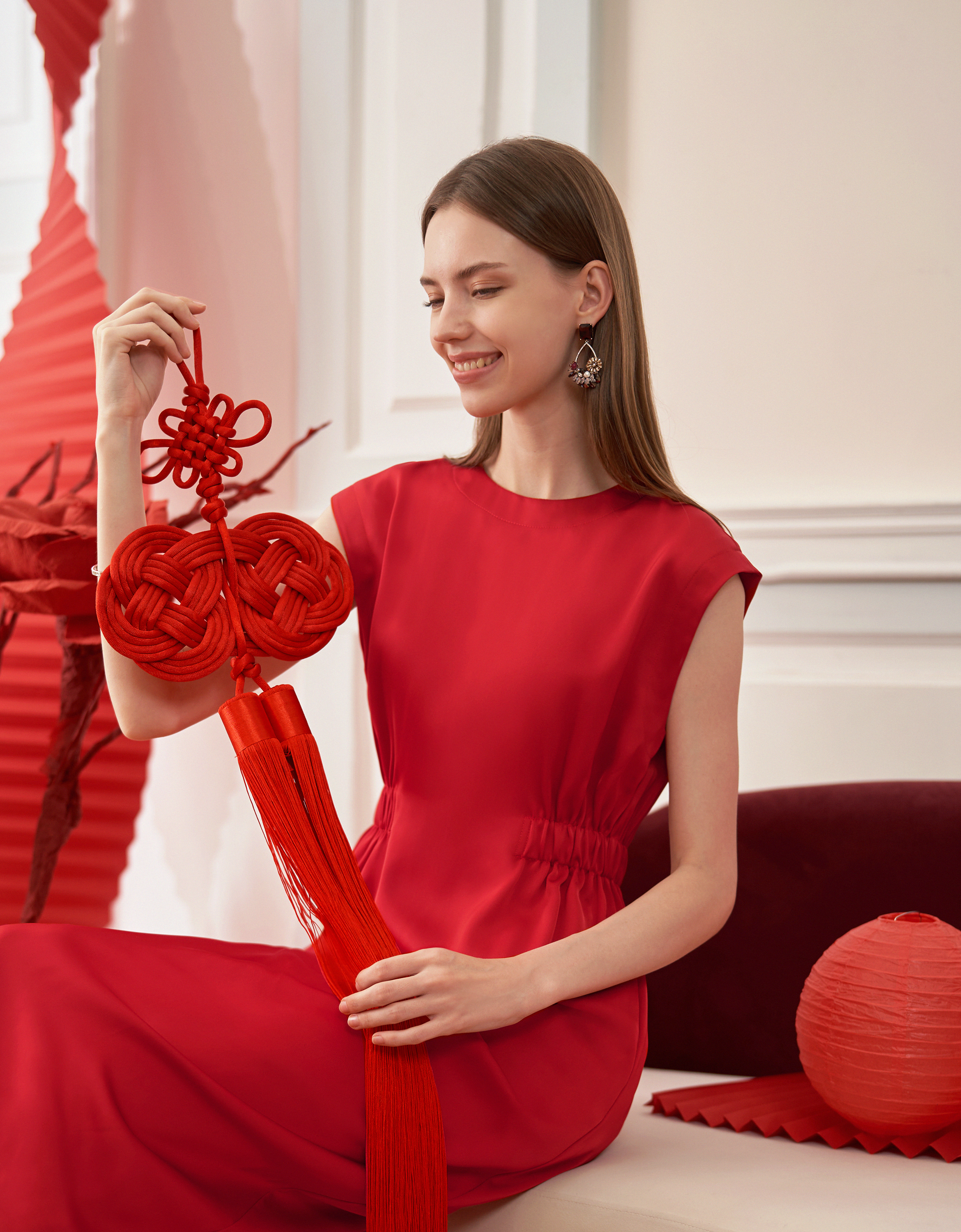 Elastic Waist Round Neck Midi Dress