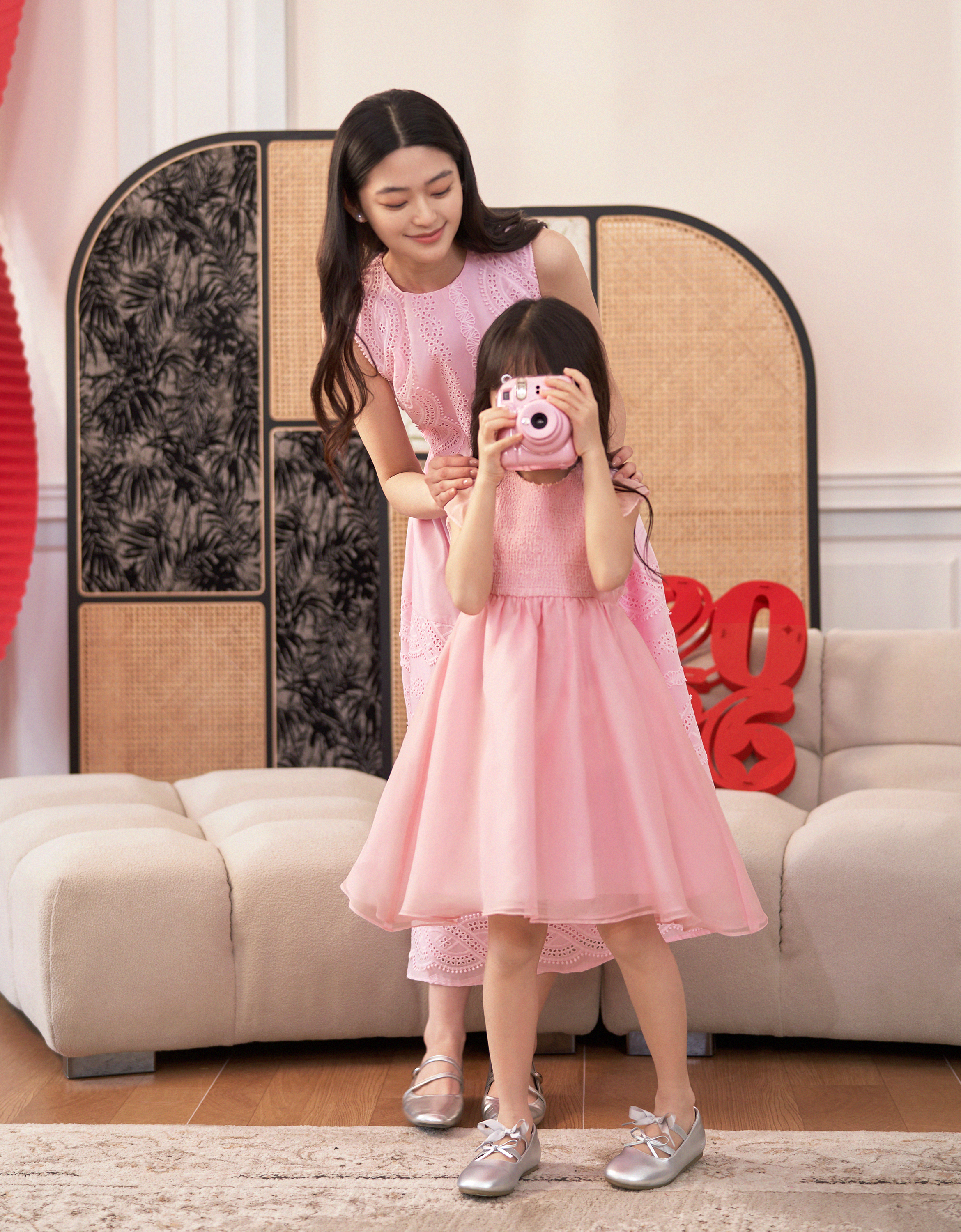 pink