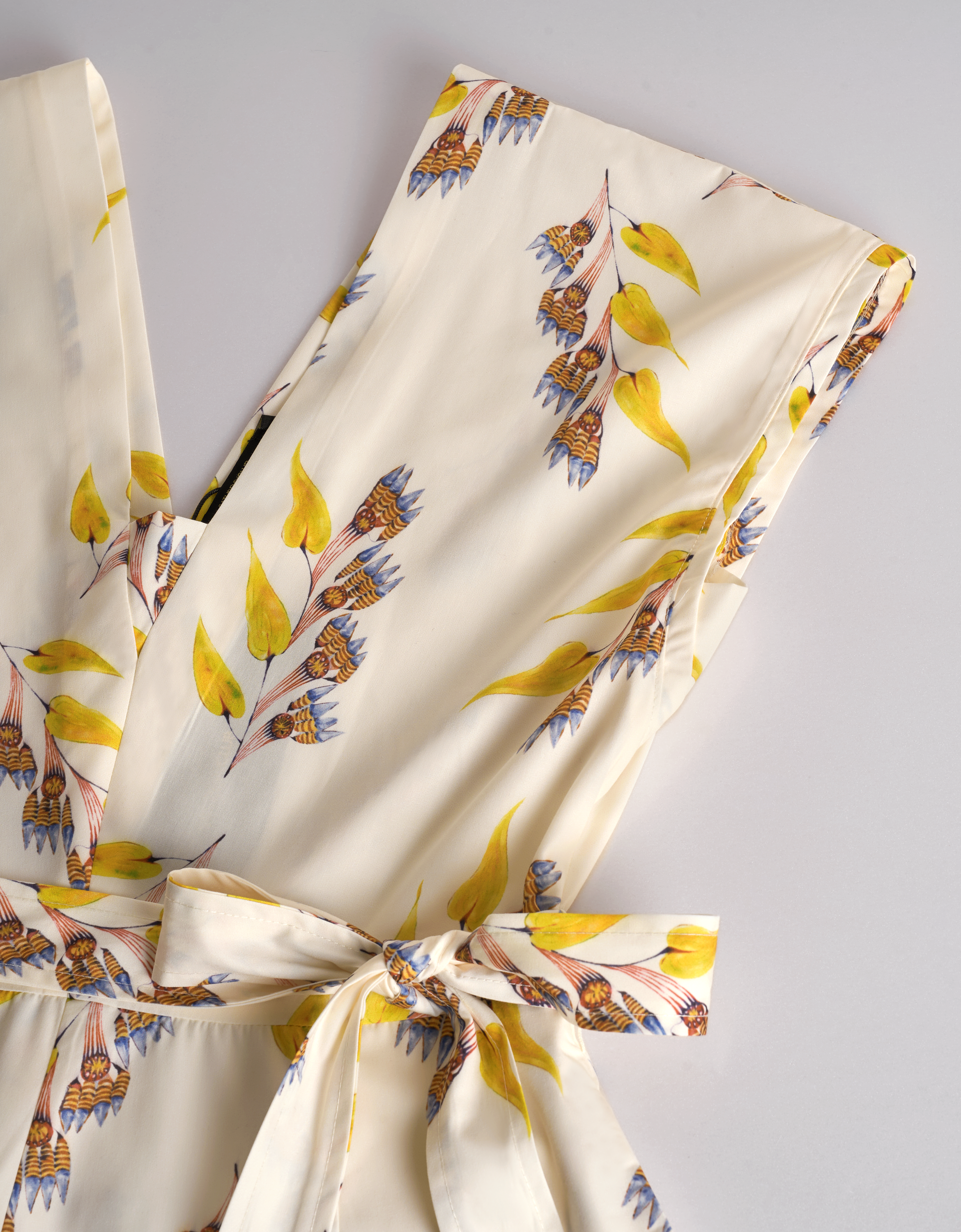 yellow print(a28601)