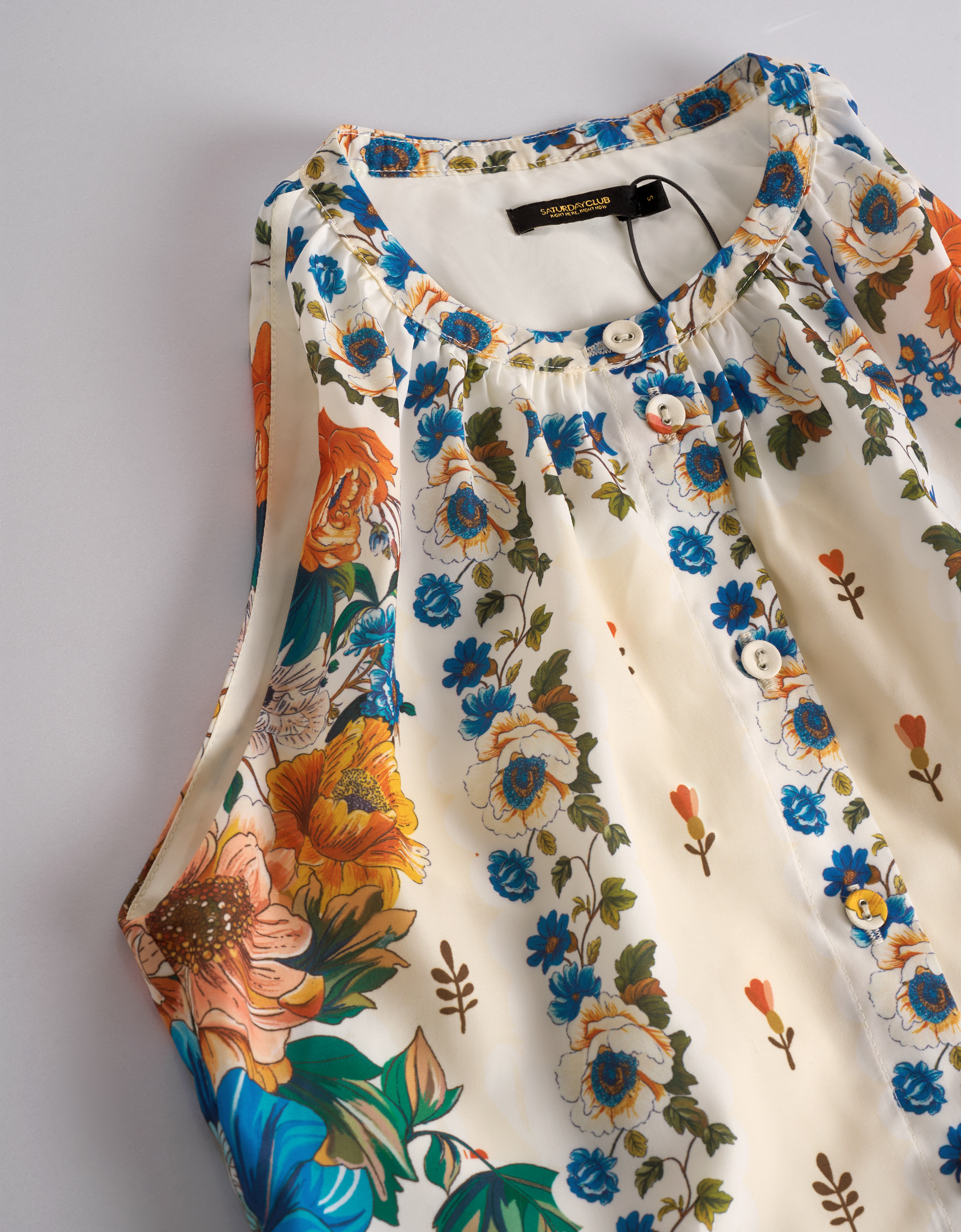 blue florals(a28768)