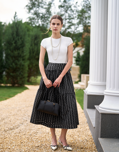 black & white / extra small (xs)
