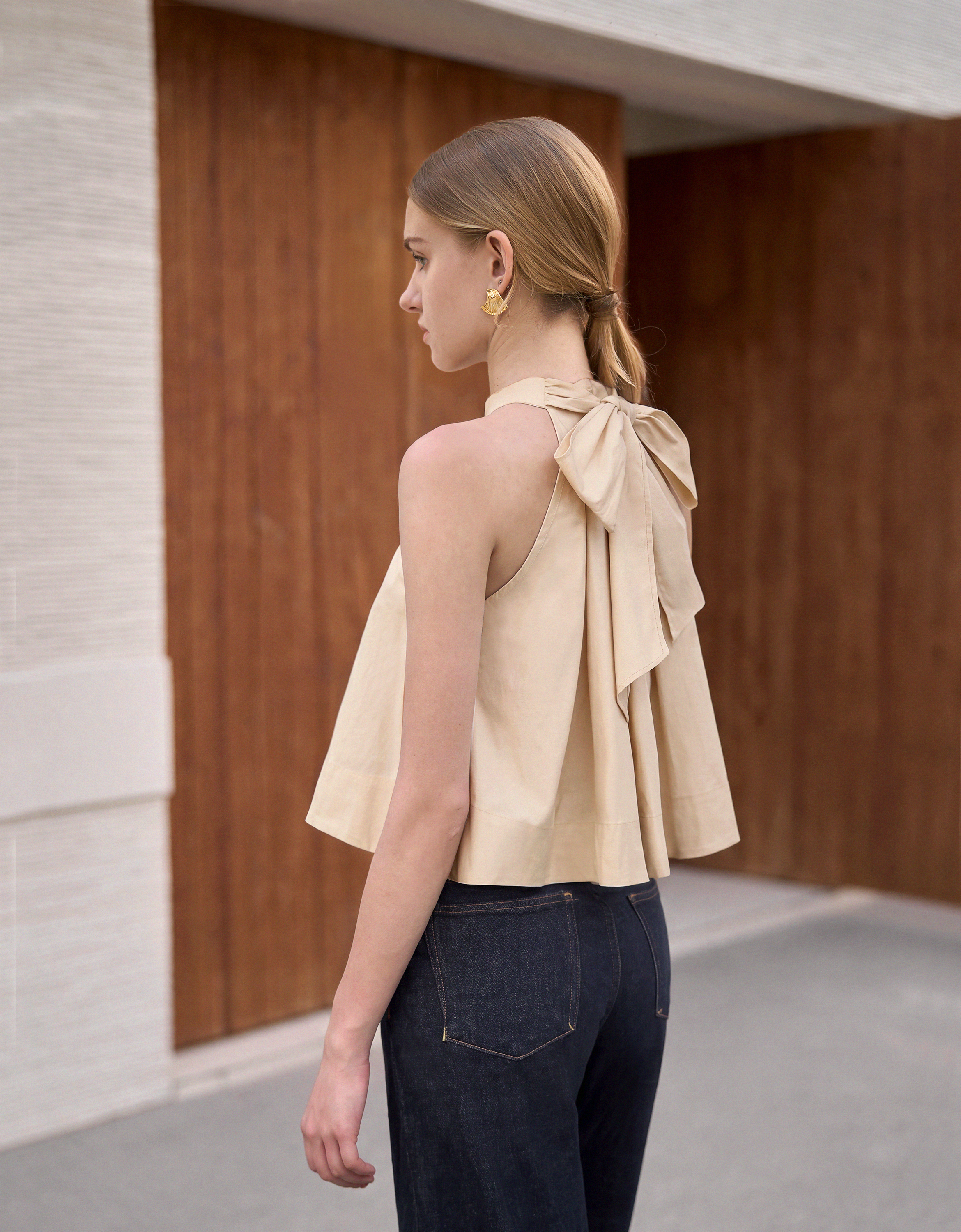 khaki