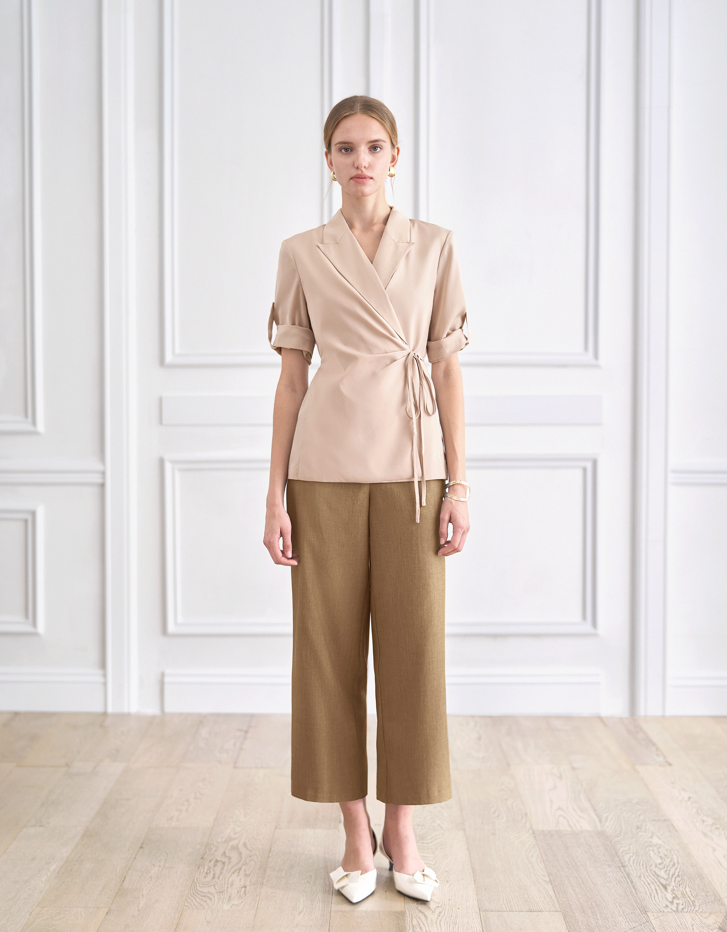 light khaki