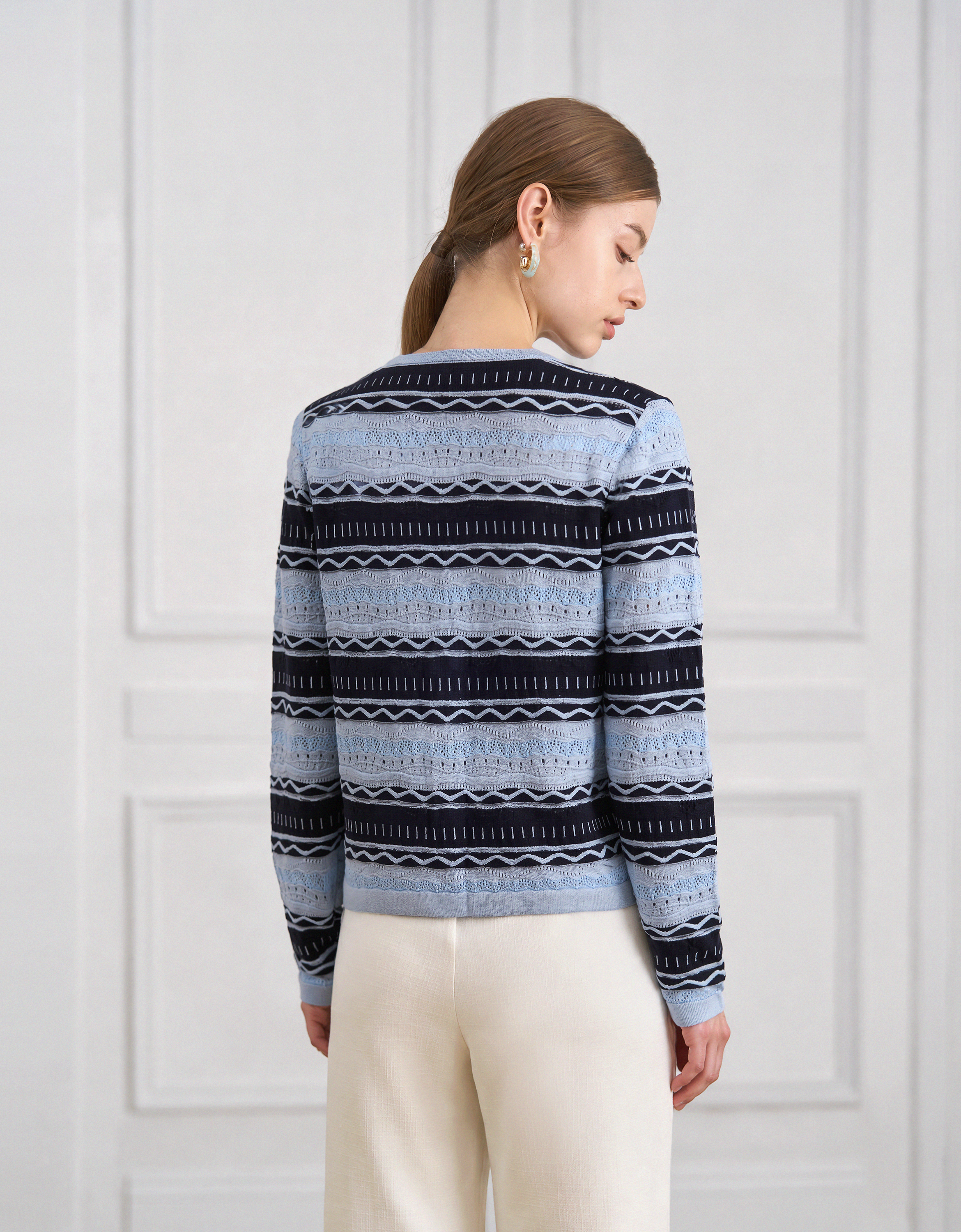 light blue & black(a30243)