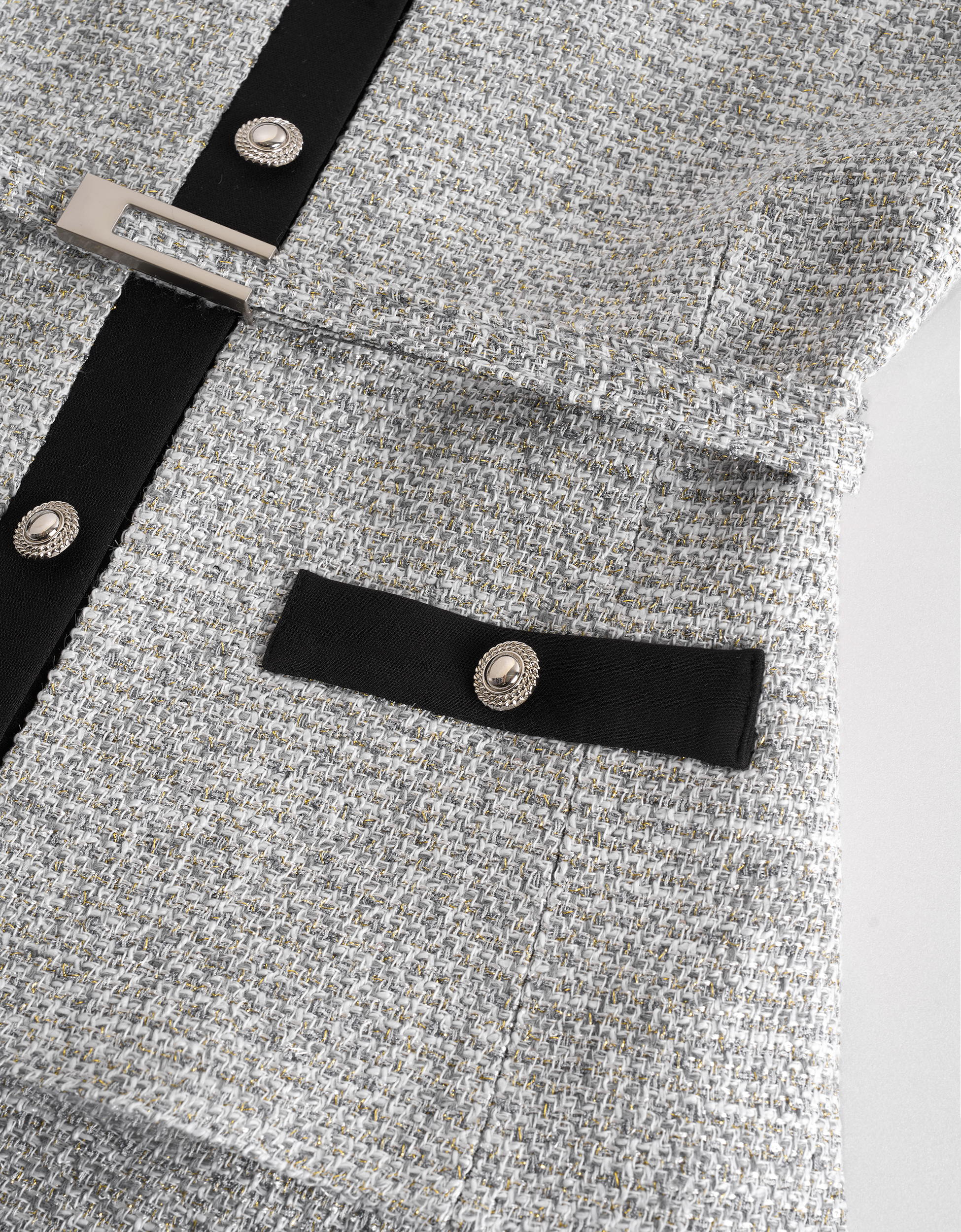 grey & black(a30257)