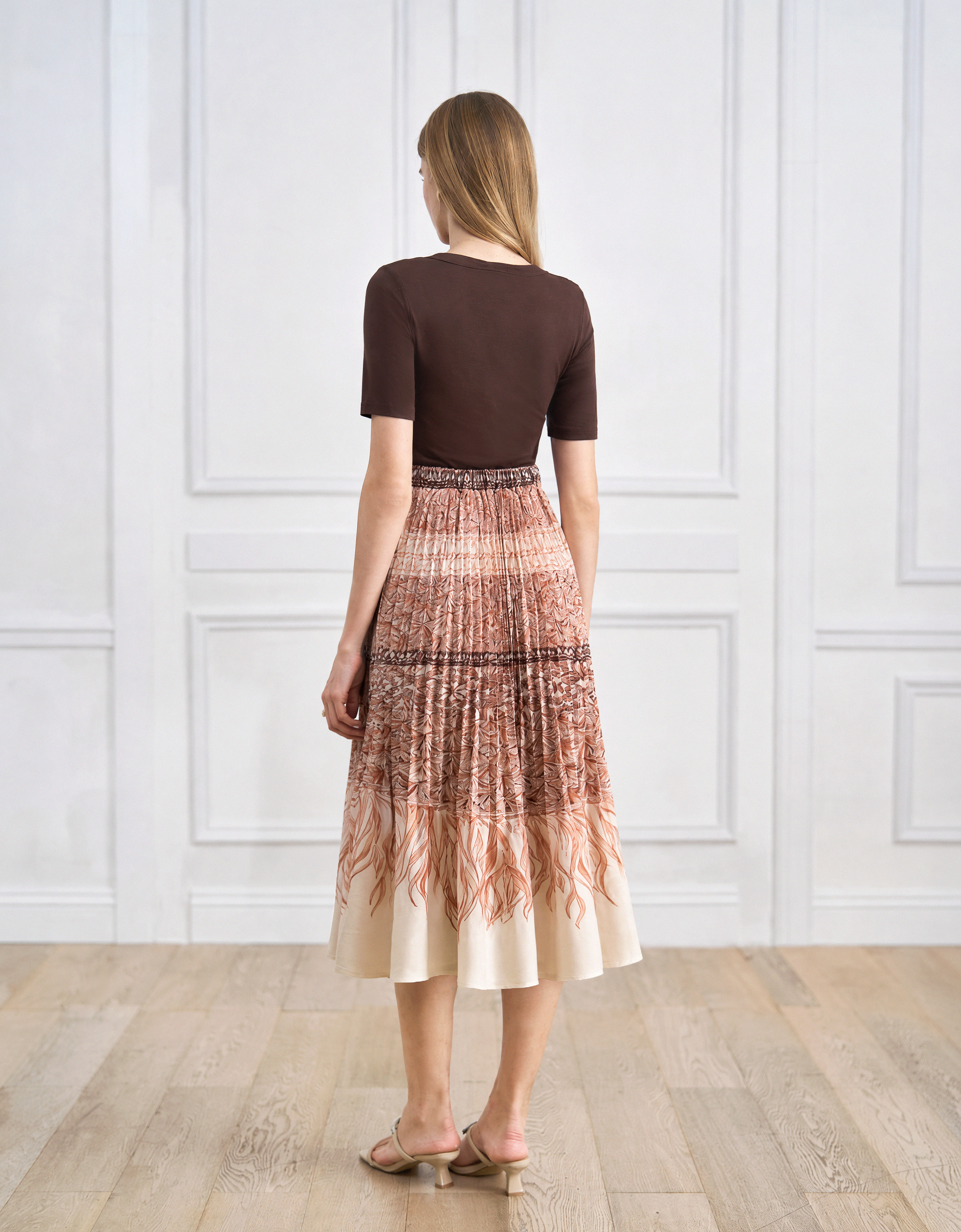 brown print(a30288)