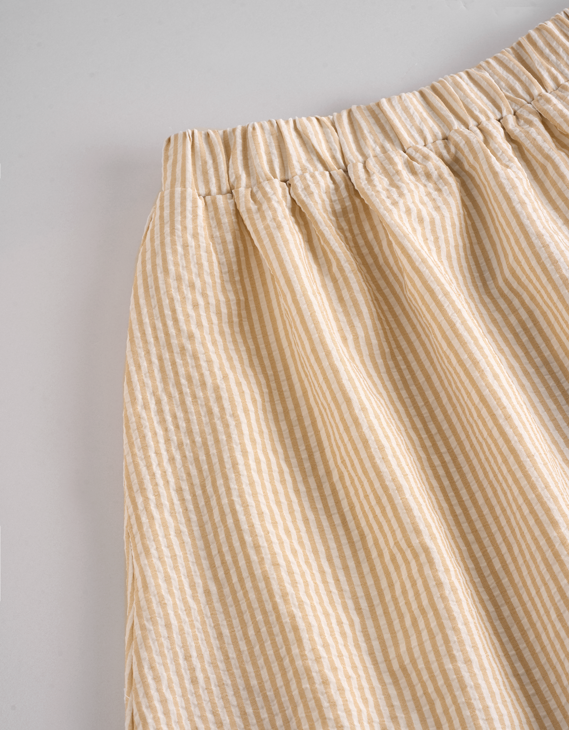 light khaki